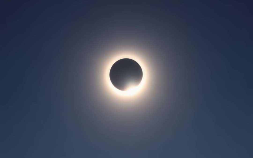 Eclipse solar en Leo de agosto de 2026 y transformación del poder personal